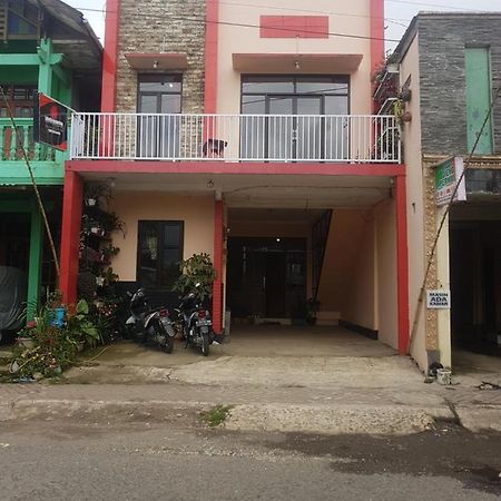 Labella Homestay Syariah Dieng Banjarnegara 外观 照片