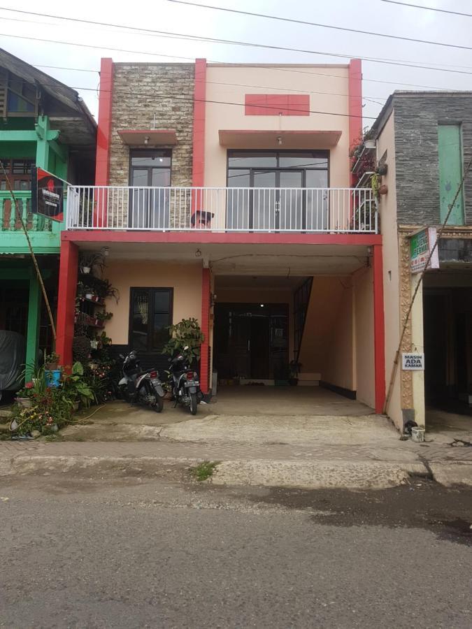 Labella Homestay Syariah Dieng Banjarnegara 外观 照片